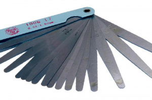 Набор щупов для регулировки клапанов Набор щупов для регулировки клапанов