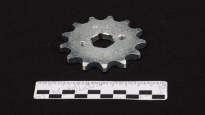 Звезда ведущая (520-13) 20мм сталь Звезда ведущая (520-13) 20мм сталь