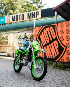 Мотоцикл Кросс XR250 LITE (2021 г.) зеленый Мотоцикл Кросс XR250 LITE (2021 г.) зеленый